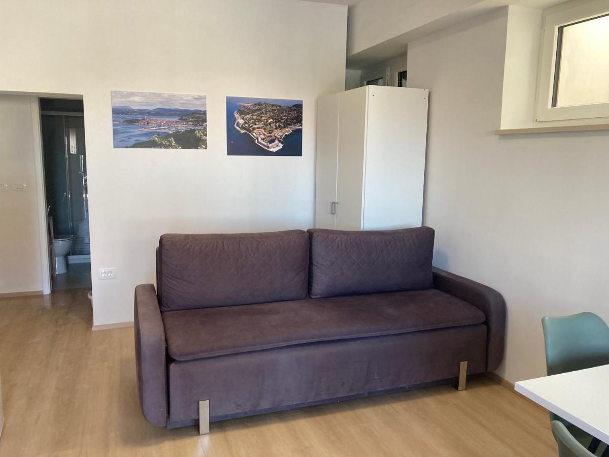 Ferienwohnung Bellevue 1 Izola Exterior foto